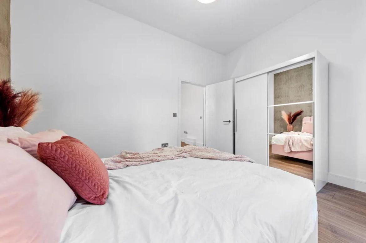Majestic 2-Bedroom Flat In Knightsbridge-Hyde Park Kb70 ロンドン エクステリア 写真